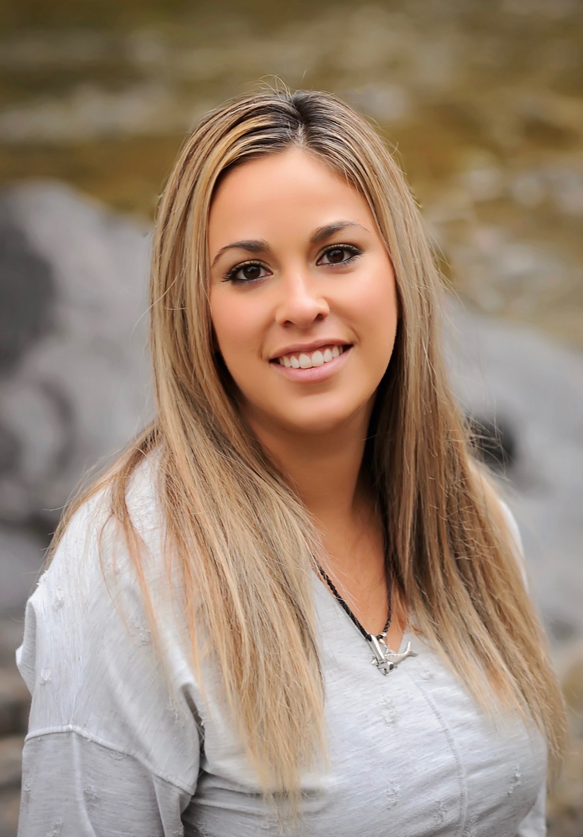 Mia, professional hair stylist and salon owner